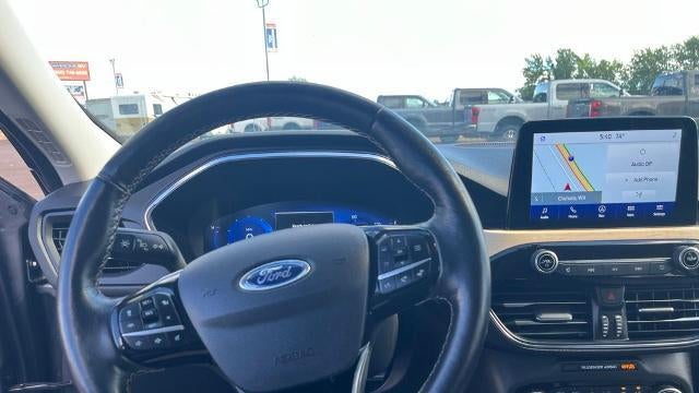 2021 Ford Escape Hybrid Titanium