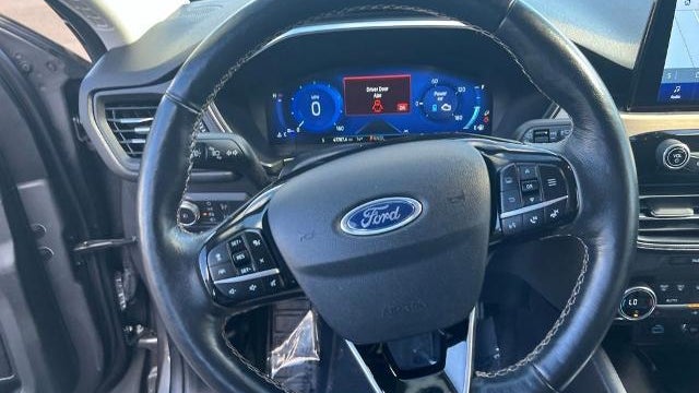 2021 Ford Escape Hybrid Titanium