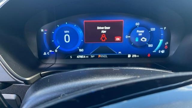 2021 Ford Escape Hybrid Titanium
