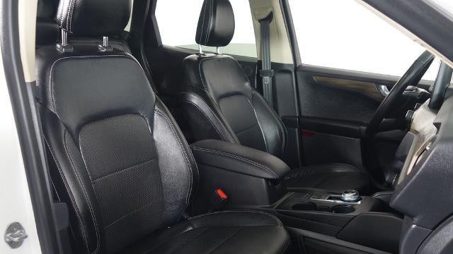 2020 Ford Escape Hybrid Titanium