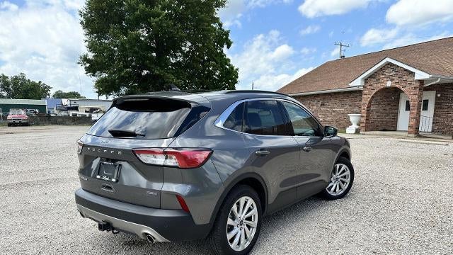 2021 Ford Escape Hybrid Titanium