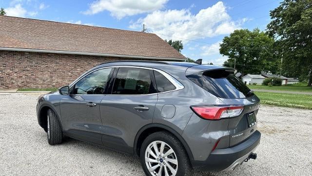 2021 Ford Escape Hybrid Titanium