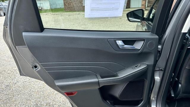 2021 Ford Escape Hybrid Titanium