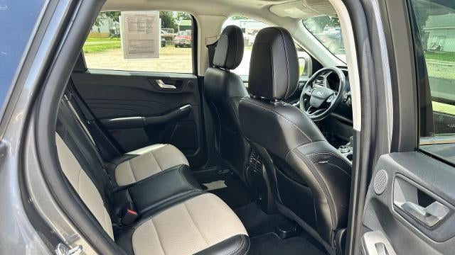 2021 Ford Escape Hybrid Titanium