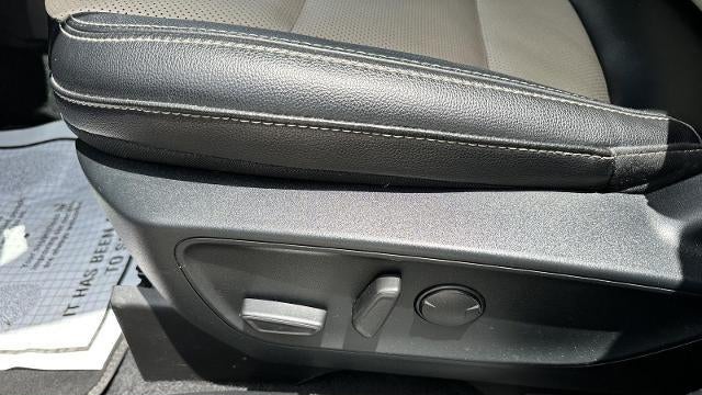 2021 Ford Escape Hybrid Titanium