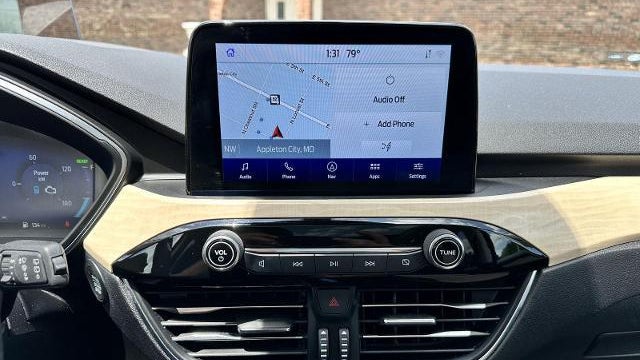 2021 Ford Escape Hybrid Titanium