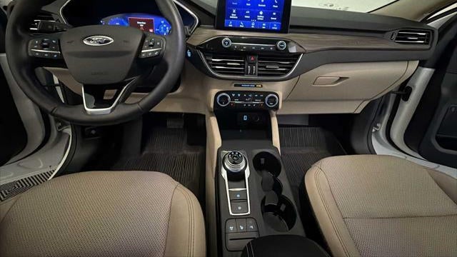 2020 Ford Escape Hybrid Titanium