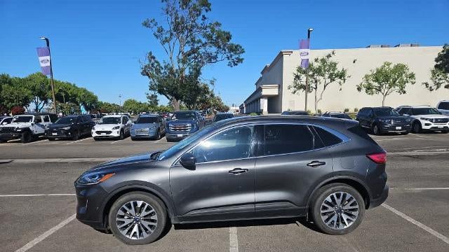 2020 Ford Escape Hybrid Titanium