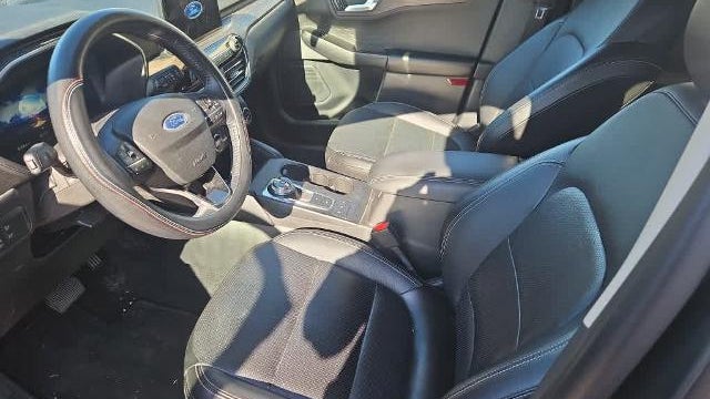 2020 Ford Escape Hybrid Titanium