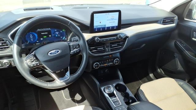 2021 Ford Escape Hybrid Titanium