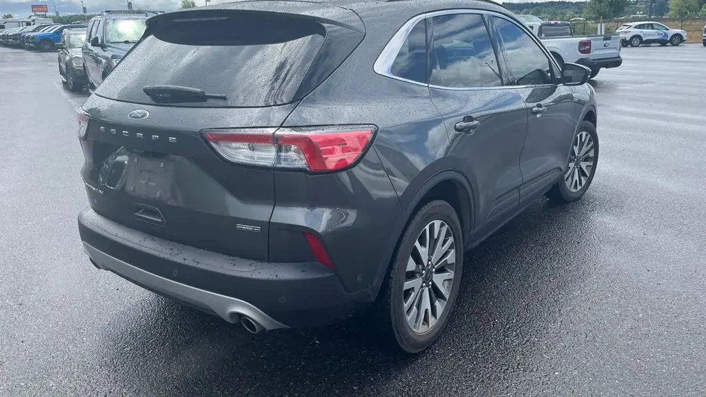 2020 Ford Escape Hybrid Titanium