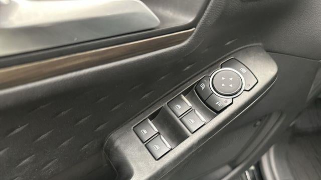 2020 Ford Escape Hybrid Titanium