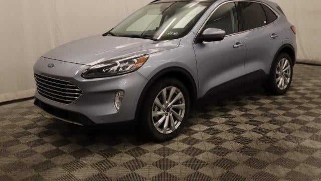 2022 Ford Escape Hybrid Titanium