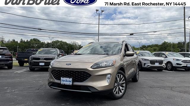 Preowned 2020 Ford Escape Hybrid Titanium for Sale