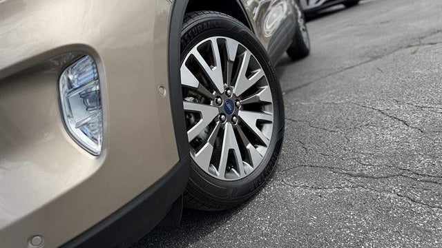 2020 Ford Escape Hybrid Titanium