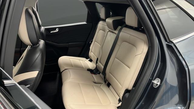 2022 Ford Escape - $22,995