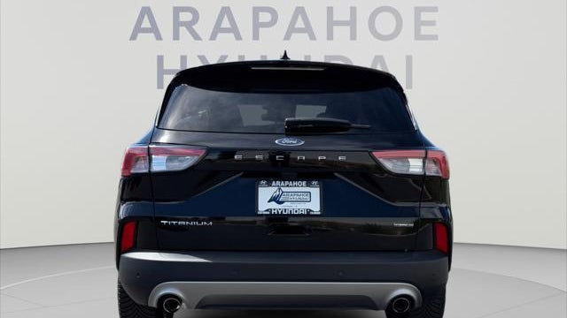 2022 Ford Escape Hybrid Titanium
