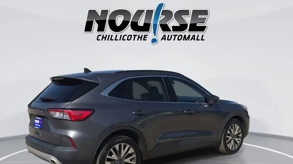 2021 Ford Escape Hybrid Titanium
