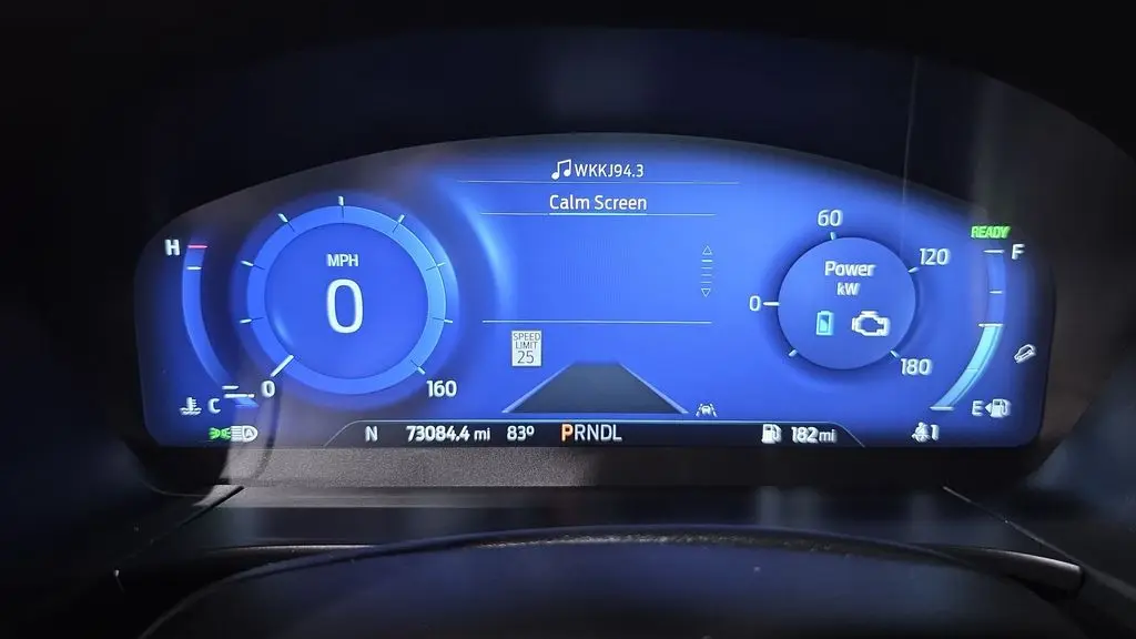 2021 Ford Escape Hybrid Titanium