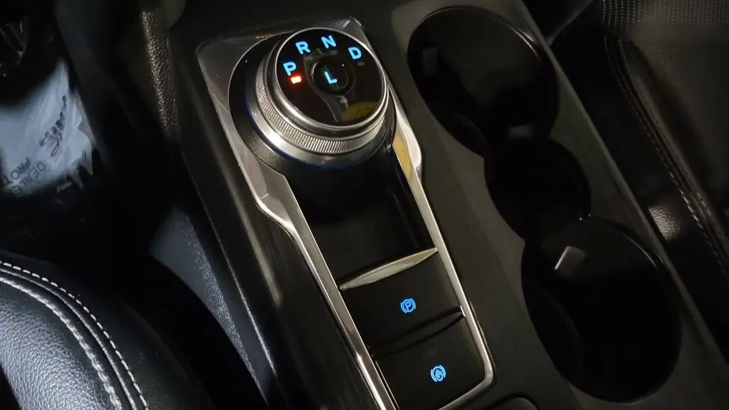 2021 Ford Escape Hybrid Titanium