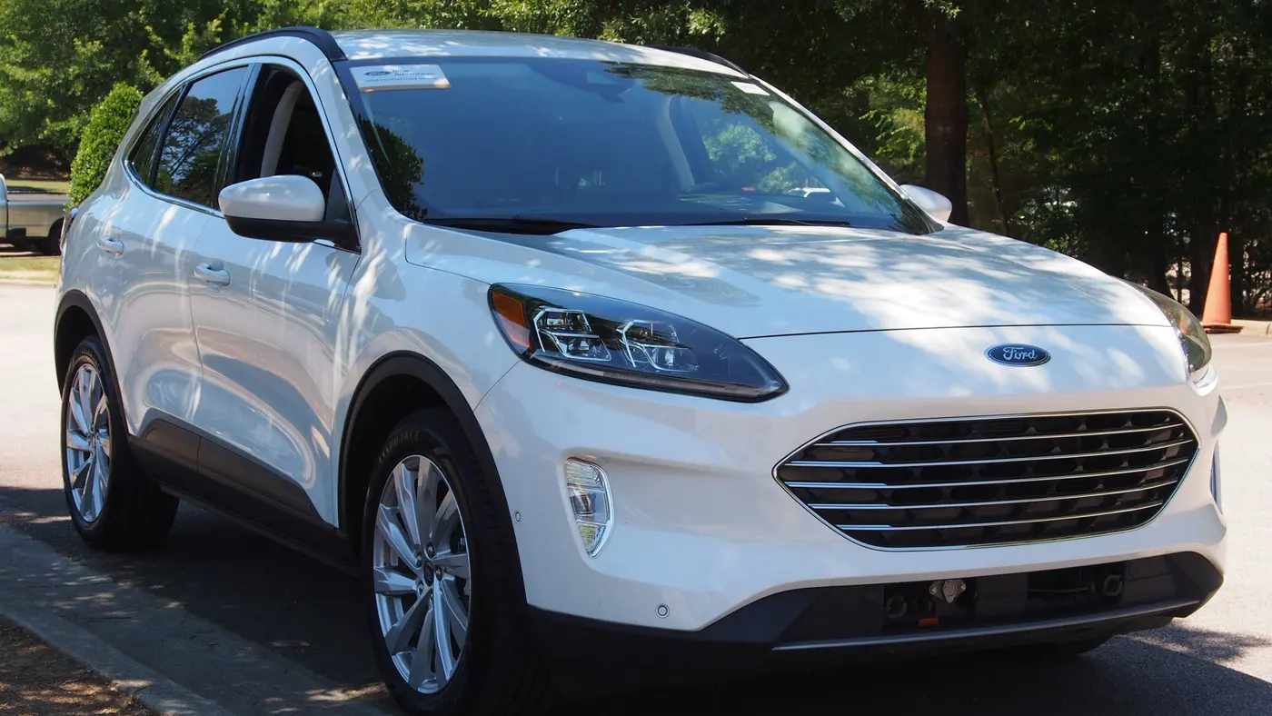 Preowned 2022 Ford Escape Hybrid Titanium for Sale