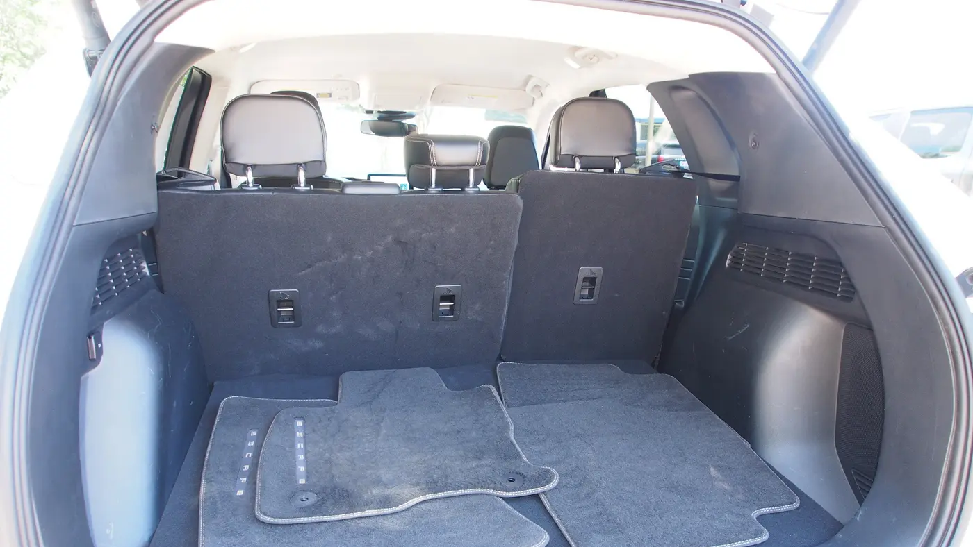 2022 Ford Escape Hybrid Titanium