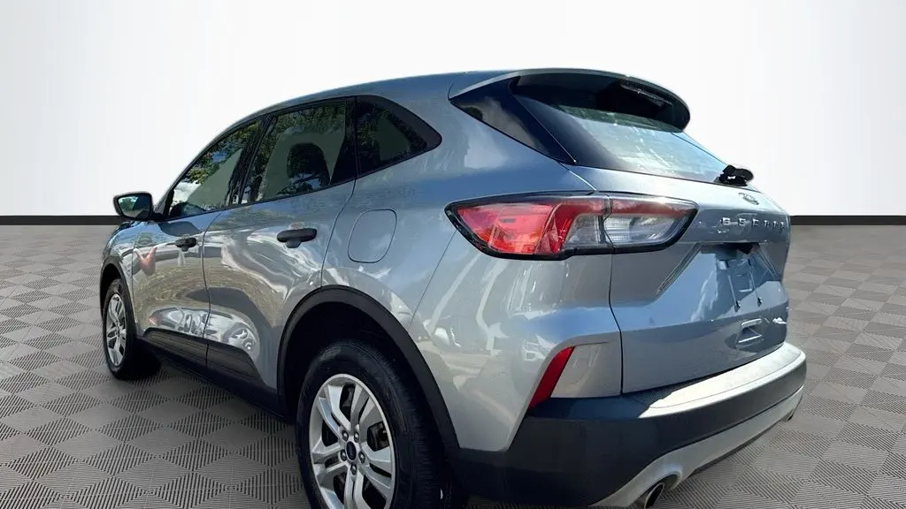 2022 Ford Escape S