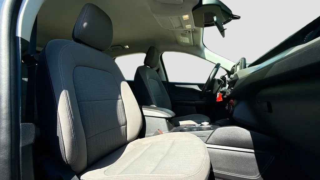 2022 Ford Escape S