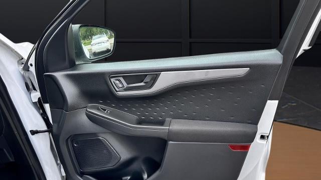 2020 Ford Escape S