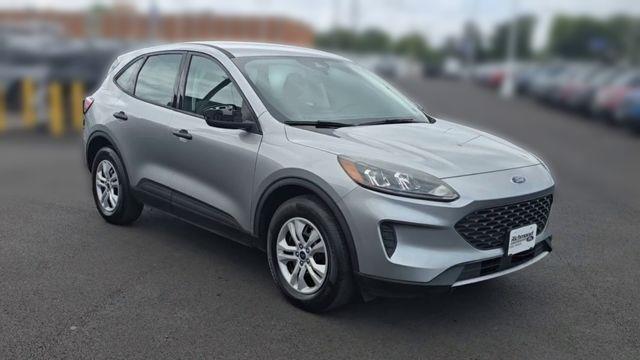 2022 Ford Escape - $29,025