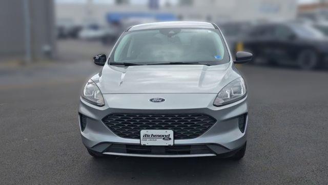 2022 Ford Escape - $29,025