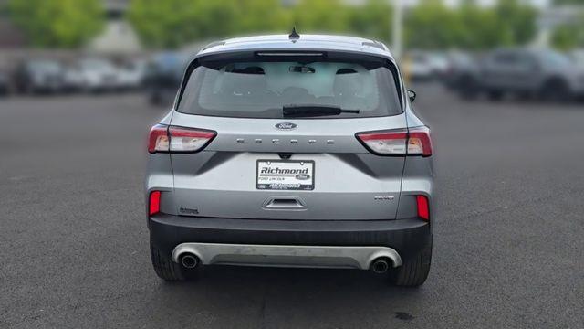 2022 Ford Escape - $29,025