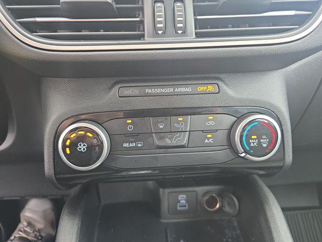 2022 Ford Escape - $29,025