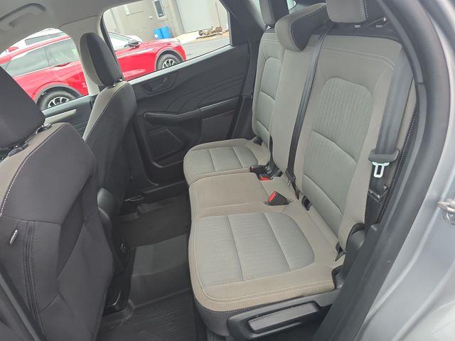 2022 Ford Escape - $29,025