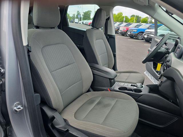 2022 Ford Escape - $29,025