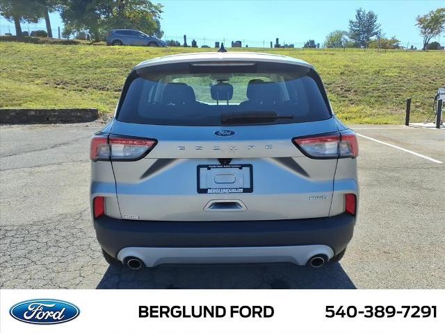 2022 Ford Escape - $19,977