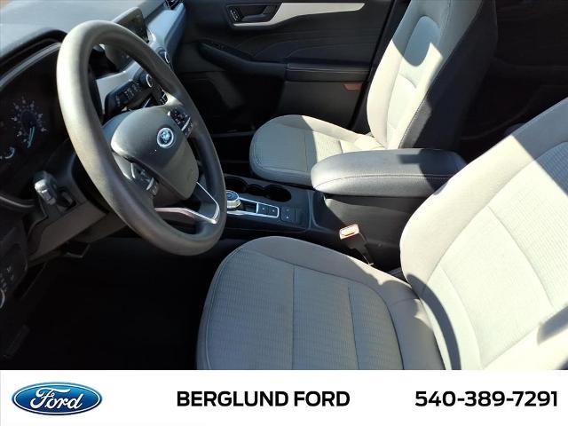 2022 Ford Escape - $19,977