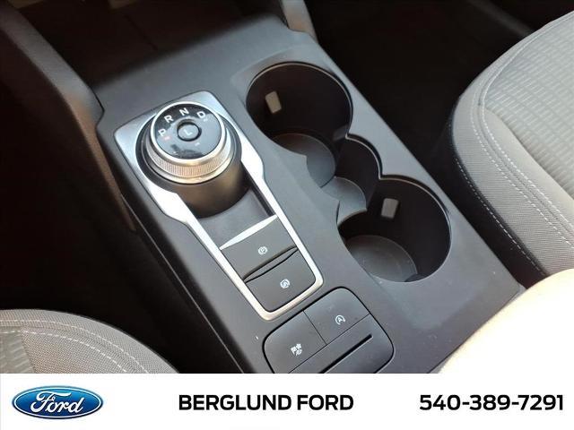 2022 Ford Escape - $19,977