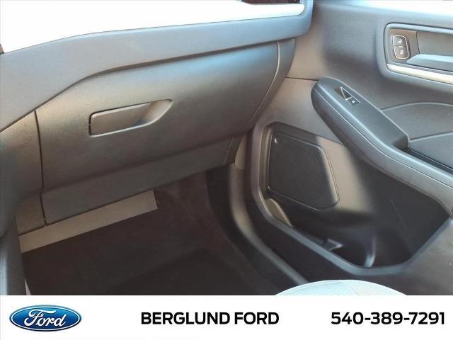 2022 Ford Escape - $19,977