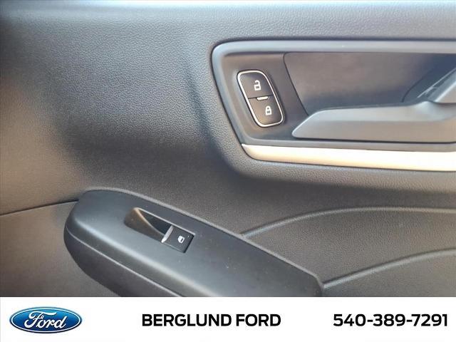 2022 Ford Escape - $19,977