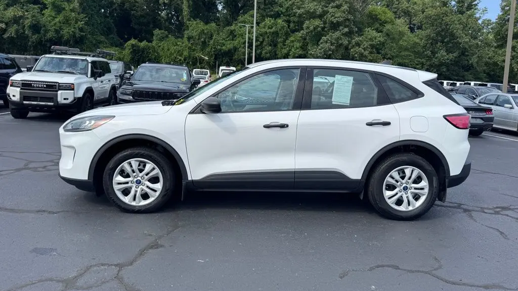 2022 Ford Escape S
