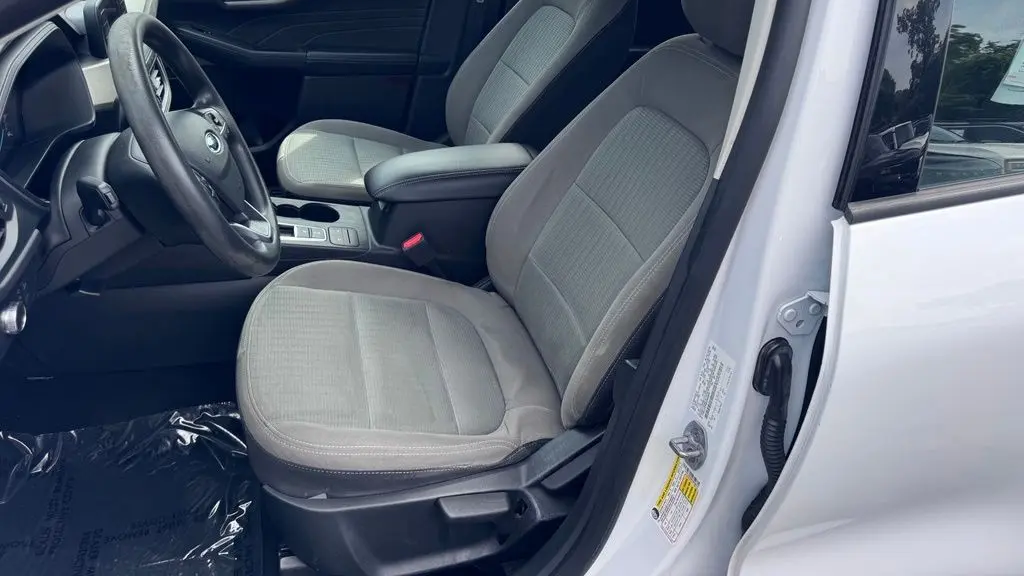 2022 Ford Escape S