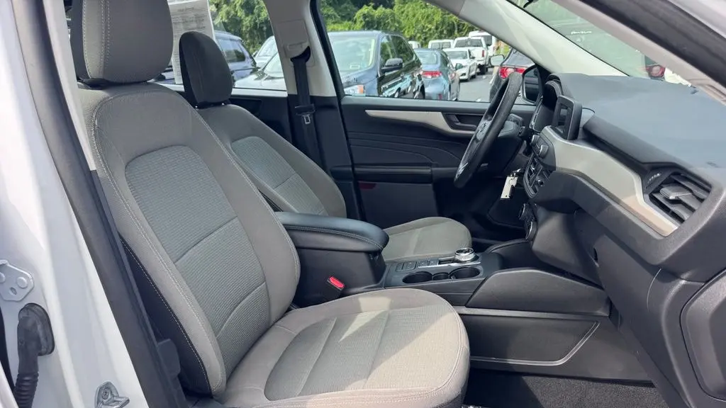 2022 Ford Escape S