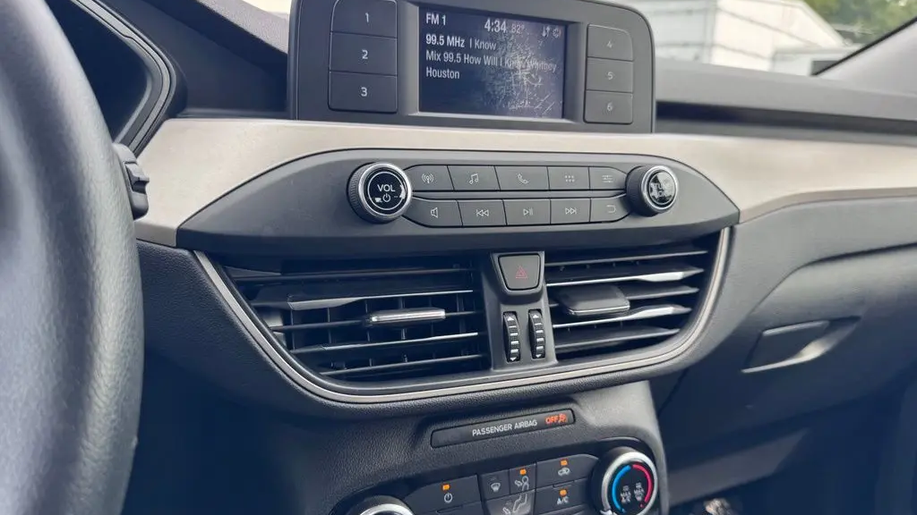 2022 Ford Escape S