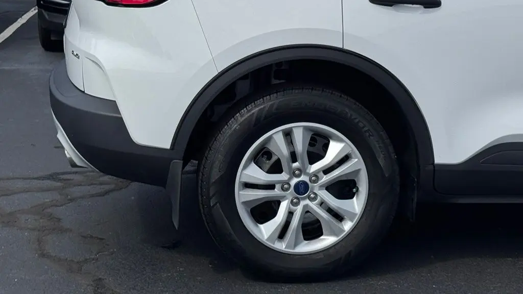 2022 Ford Escape S
