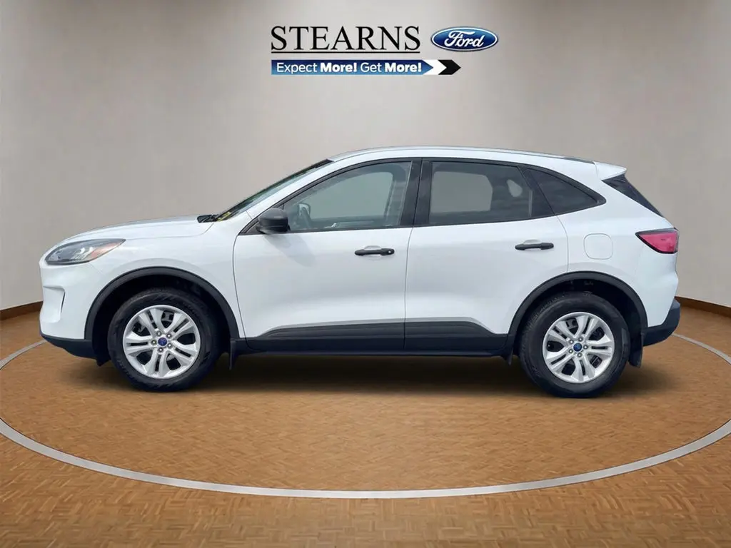 2022 Ford Escape - $18,569