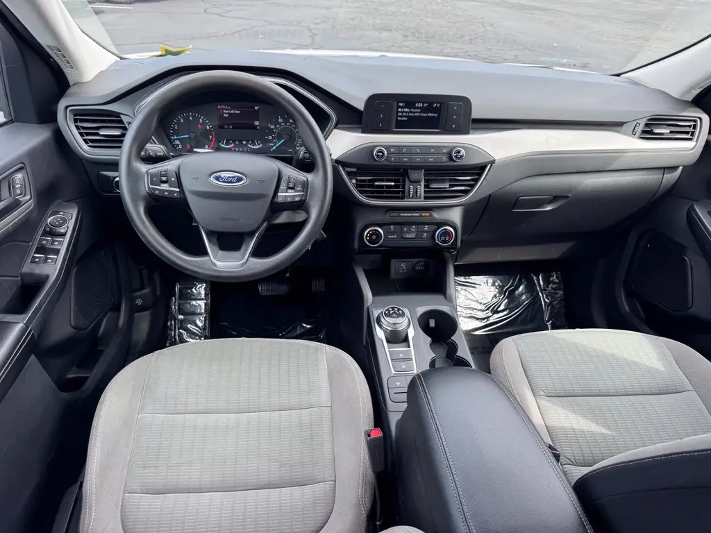 2022 Ford Escape - $18,569