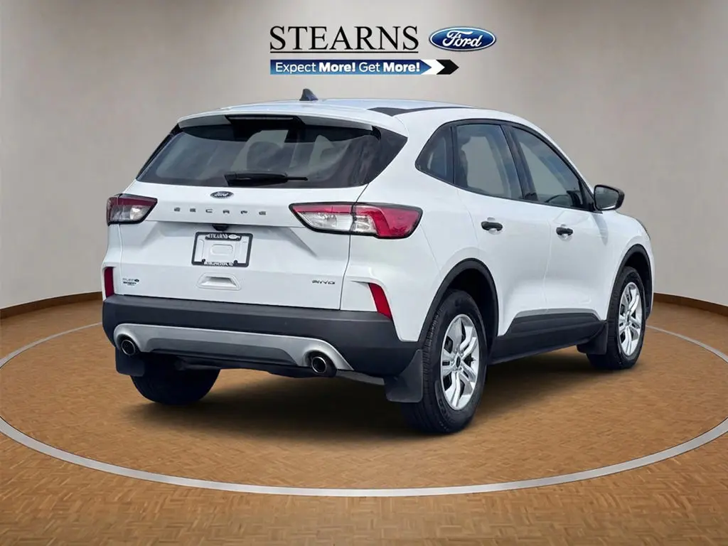 2022 Ford Escape - $18,569