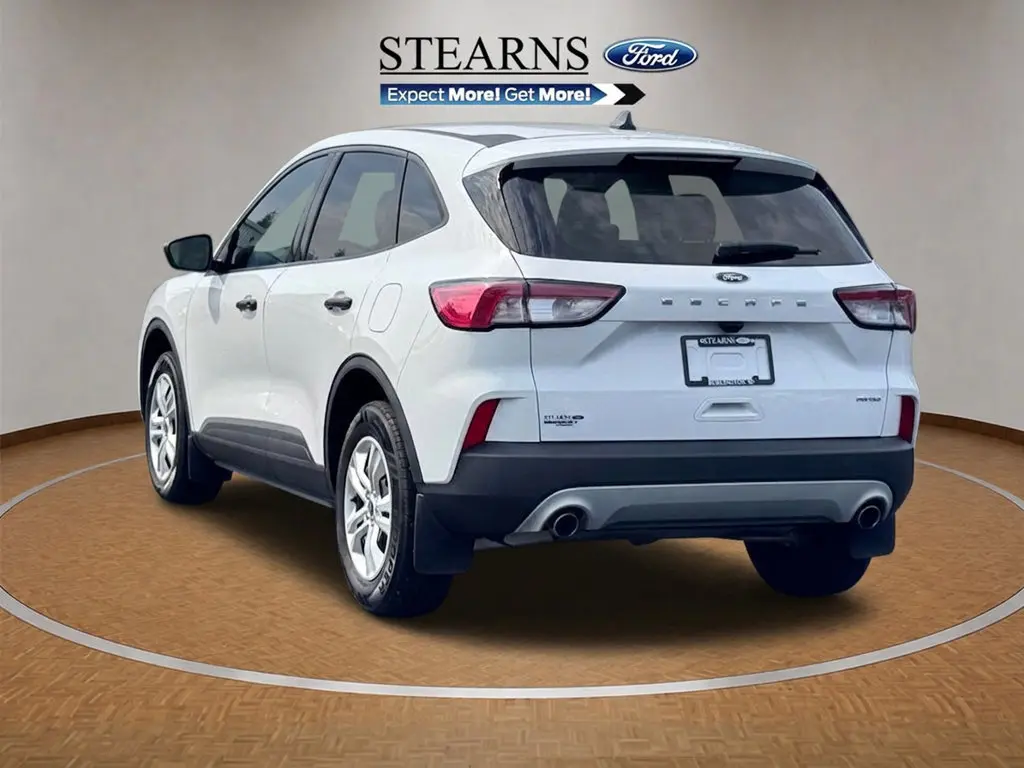 2022 Ford Escape - $18,569