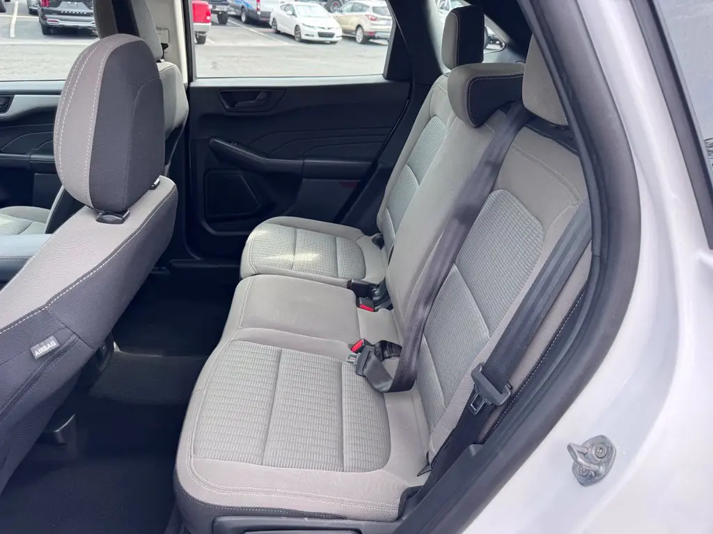 2022 Ford Escape - $18,569